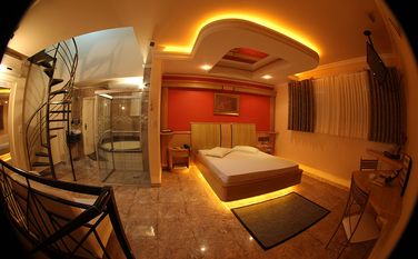 Suíte Master Duplex com Hidromassagem